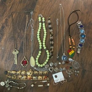 Tons of jewelry mostly real gems!!
